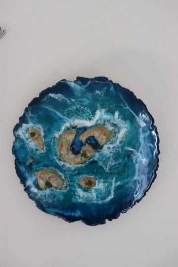 Resin 3D island in Wooden Log Slice